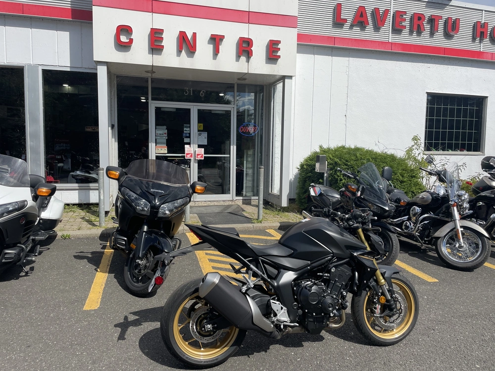 Honda Cb1000sp 2025 alt