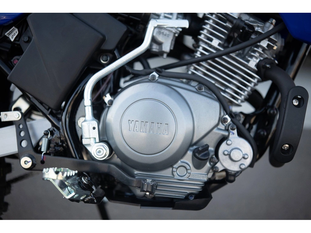 2025 Yamaha Tt-r 125 alt