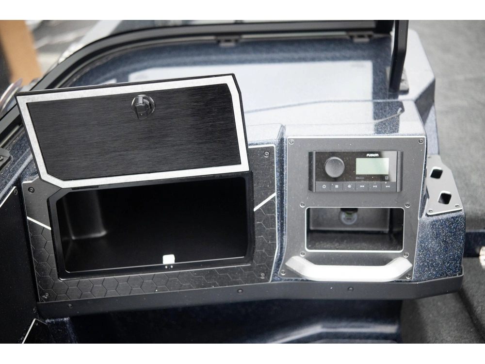 2025 Skeeter Products Wxr2060 alt