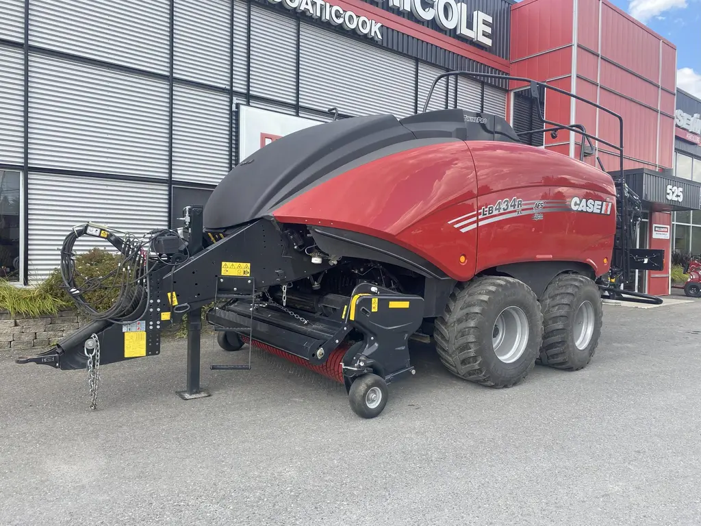 2024 Case IH LB434XL