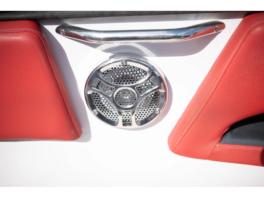 2013 Glastron Gt225 alt