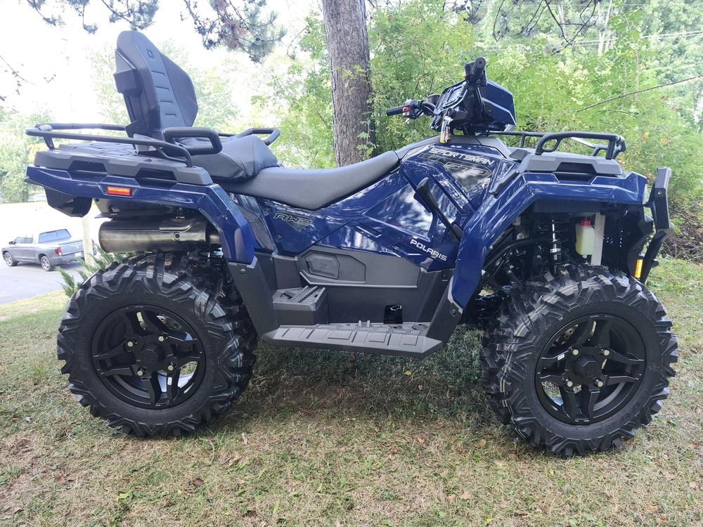 2025 Polaris Sportsman Touring 570 Prem - Springfield Bl | 🛡️ Vtt Utilitaire 2 Places Québec 🛡️| 🏔️ Aventure Duo Chaudière-appalaches 🏔️ alt