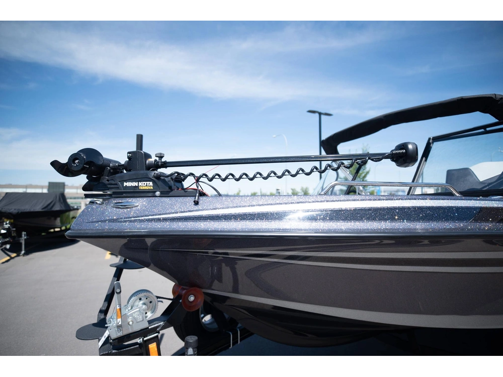 2025 Skeeter Products Solera 189 alt