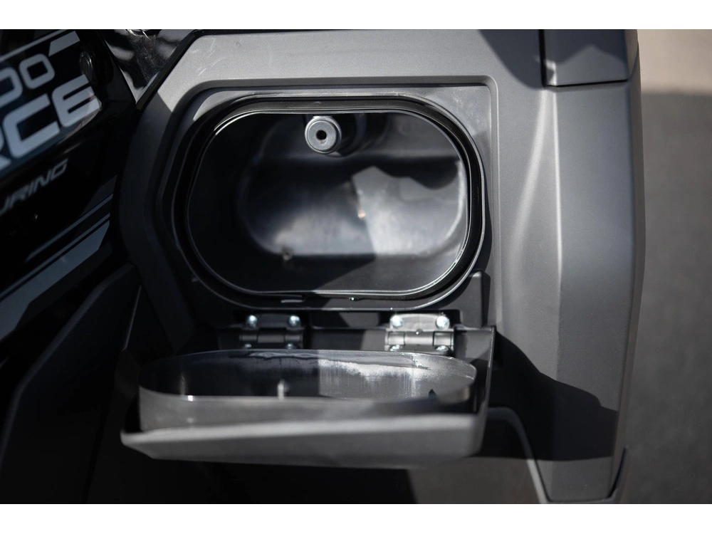 2025 Cfmoto Cforce 600 Touring alt