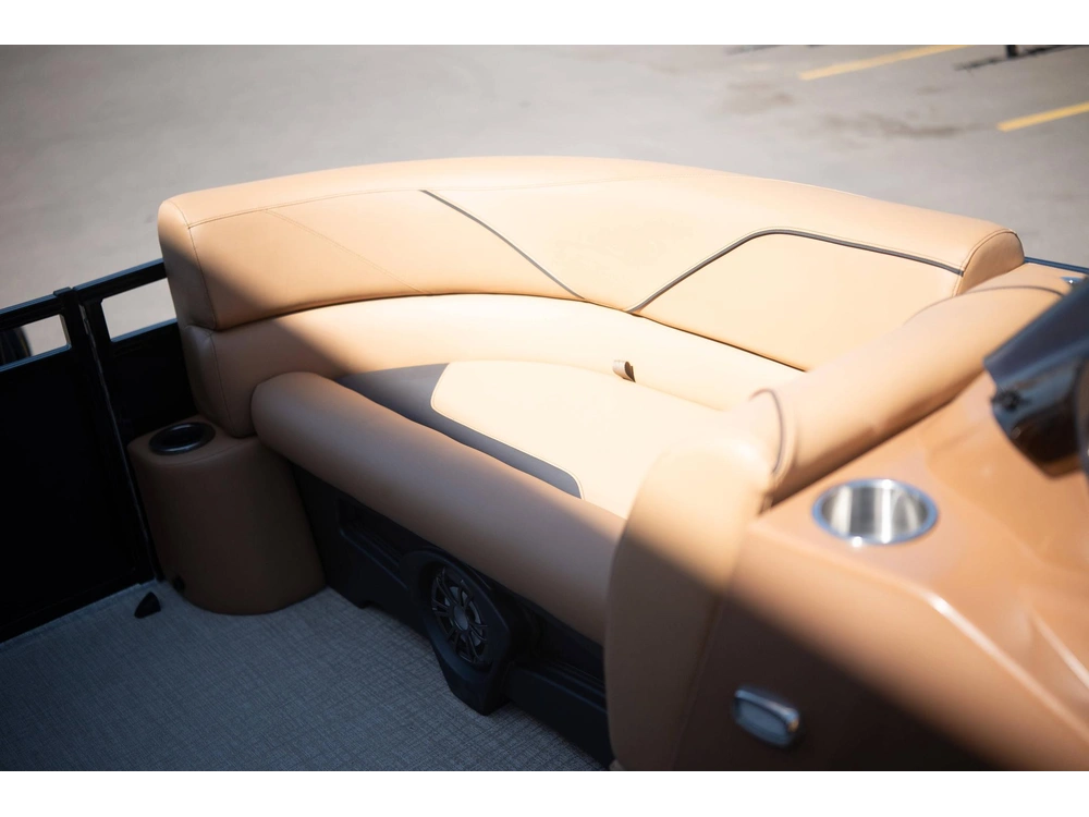 2025 Legend Vetta Kuhl 21 Ql alt