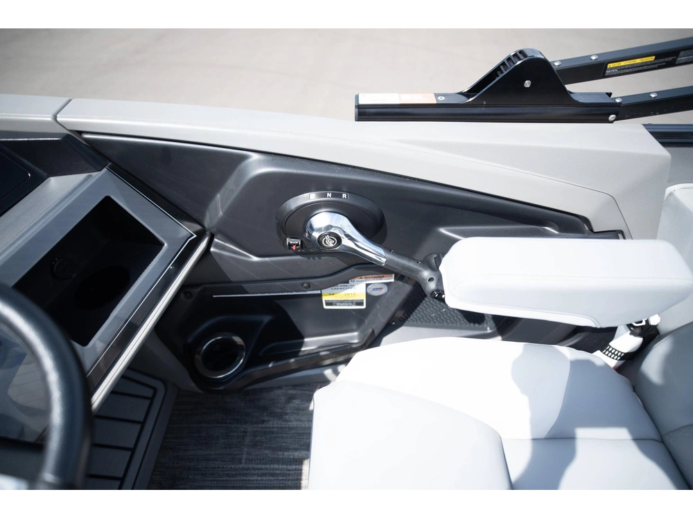 2025 Legend Vetta Levata 23 Crl alt