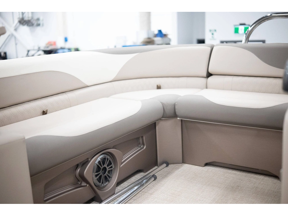 2024 Legend Q-series Cruiser Ws Sport Pro alt