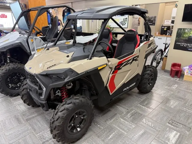 2025 Polaris RZR TRAIL ULTIMATE - SAND DUNE Ultimate 
