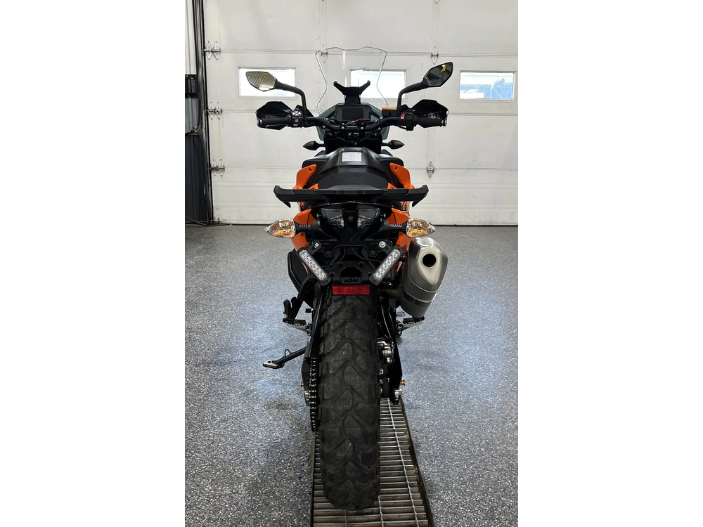Ktm 890 Aventure S 2022 alt