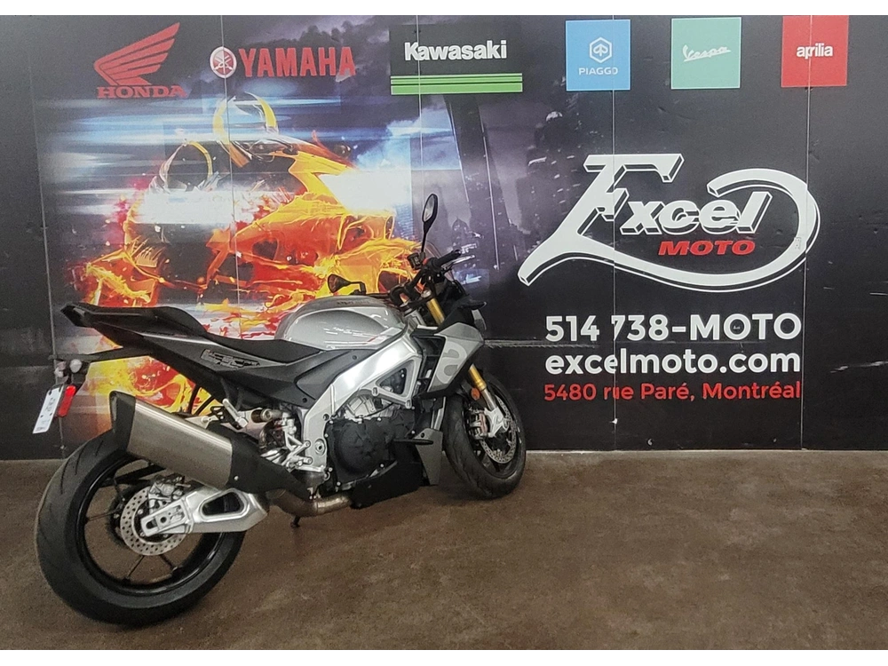 2022 Aprilia Tuono 1100 alt
