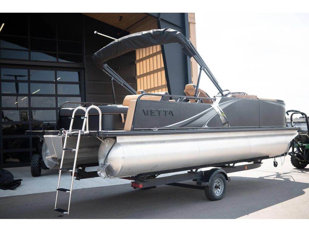 2025 Legend Vetta Kuuma 23 Crl alt