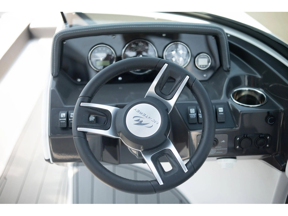 2024 Monterey Boats M20 Bowrider alt