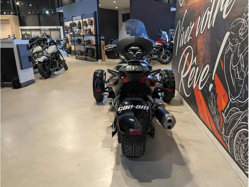 2012 Can-Am Spyder rs manuel