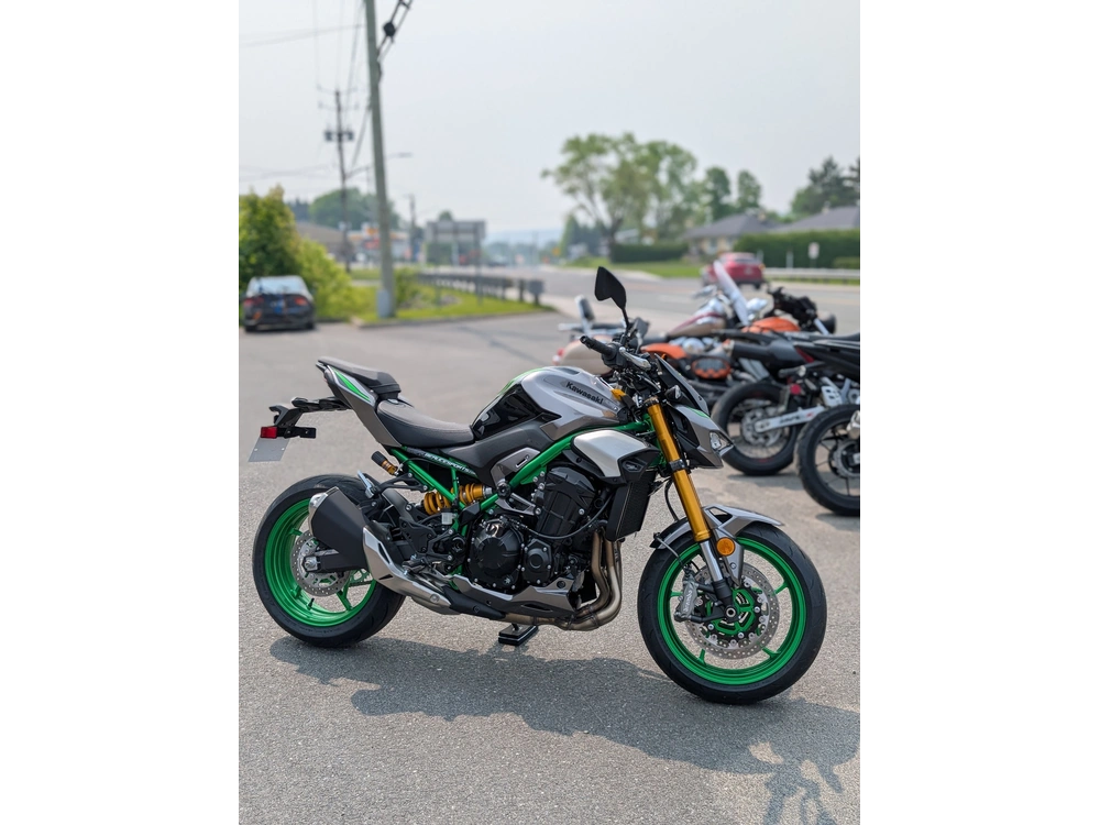 2025 Kawasaki Z900 Se Prix Détail 13 994$ | 🌟 Look Sugomi Finitions Premium Alternatives Triumph Street Triple Rs 🌟 | alt