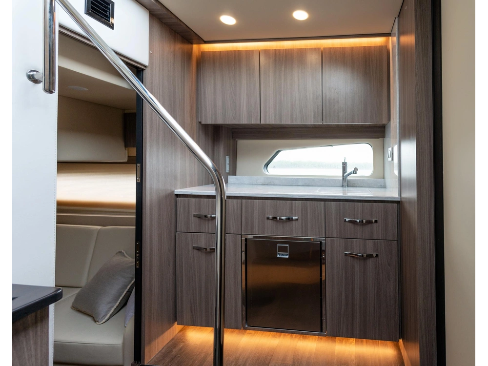 Regal 42 Xo 2022 alt