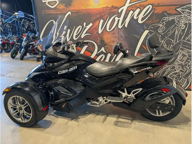2012 Can-Am Spyder rs manuel