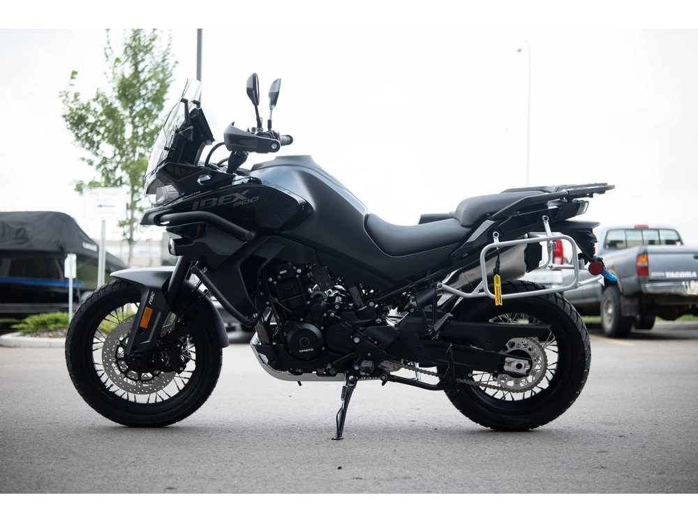 2025 Cfmoto Ibex 800 alt