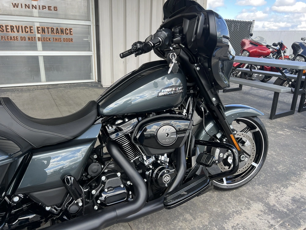 2025 Harley-davidson Street Glide alt