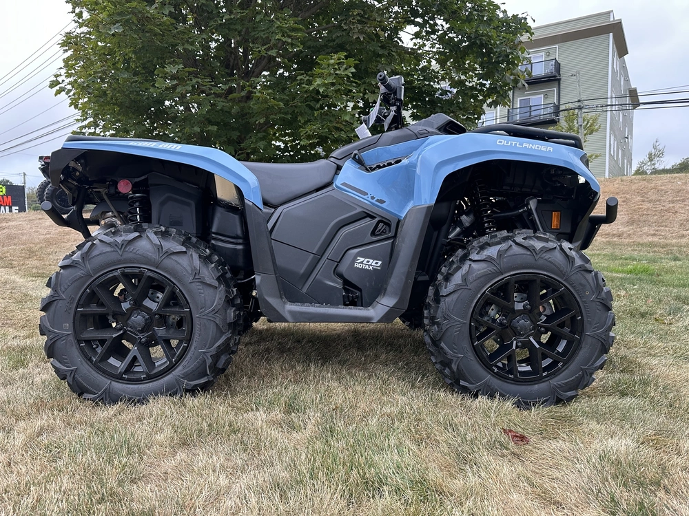 2025 Can-am Outlander Xt 700 alt