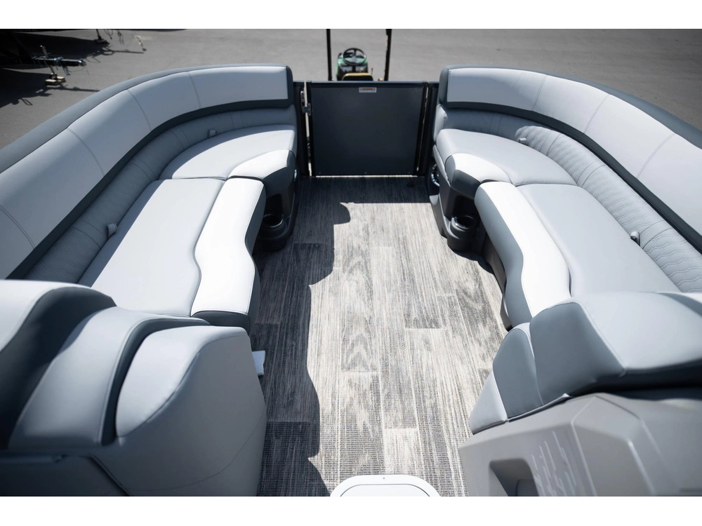 2025 Legend Vetta Levata 23 Crl alt