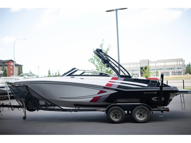 Glastron GT225 2013