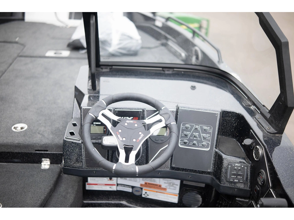 2025 Skeeter Products Wxr2060f alt