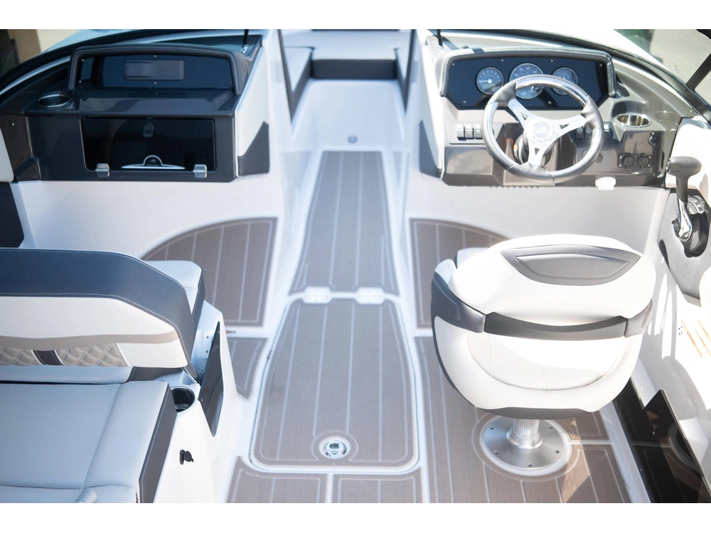 2024 Monterey Boats M205 Bowrider alt