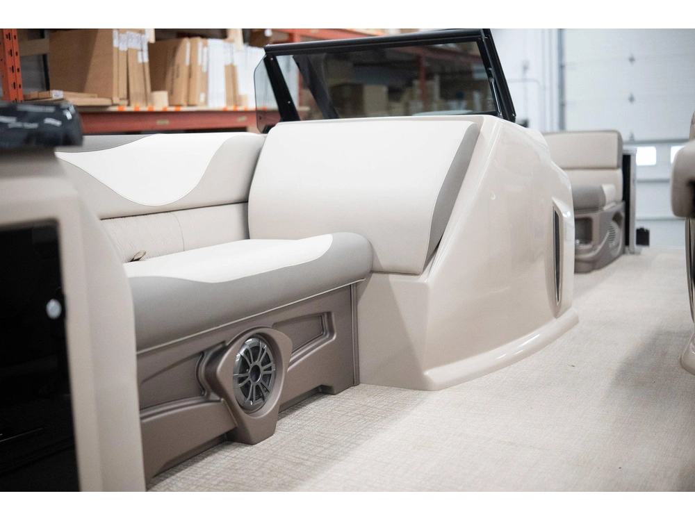 2024 Legend Q-series Cruiser Ws Sport Pro alt