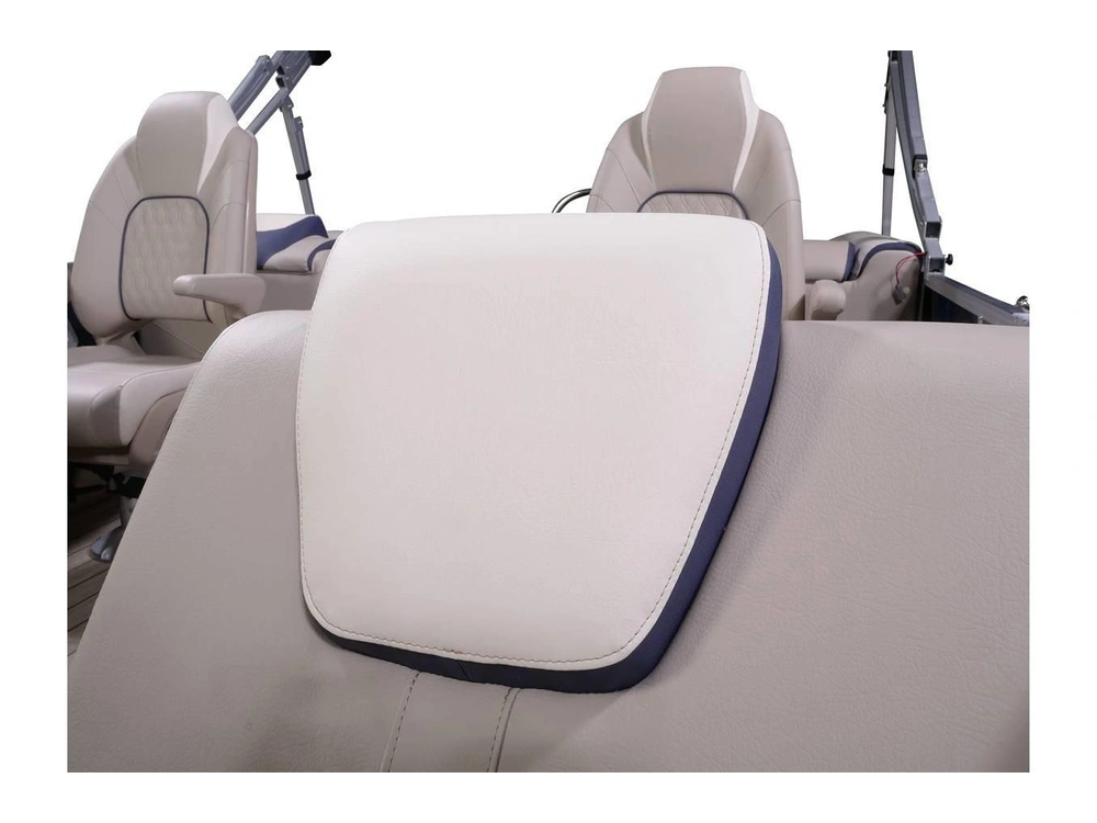 2023 Legend Q-series Lounge Plus Sport Pro alt