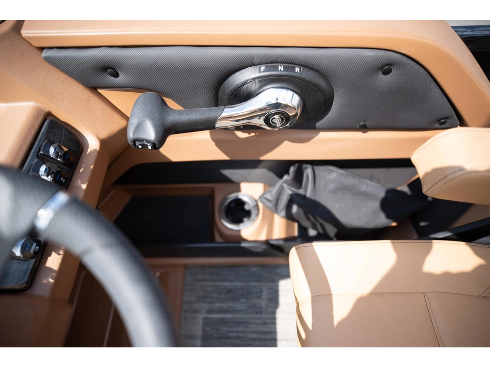 2025 Legend Vetta Kuuma 23 Crl alt