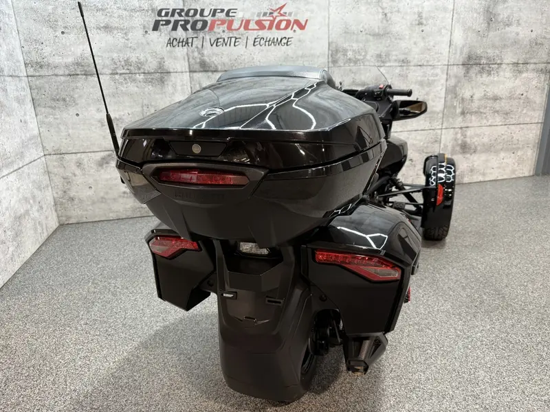 2019 Can-Am Spyder F3 Limited SE6 | A-1