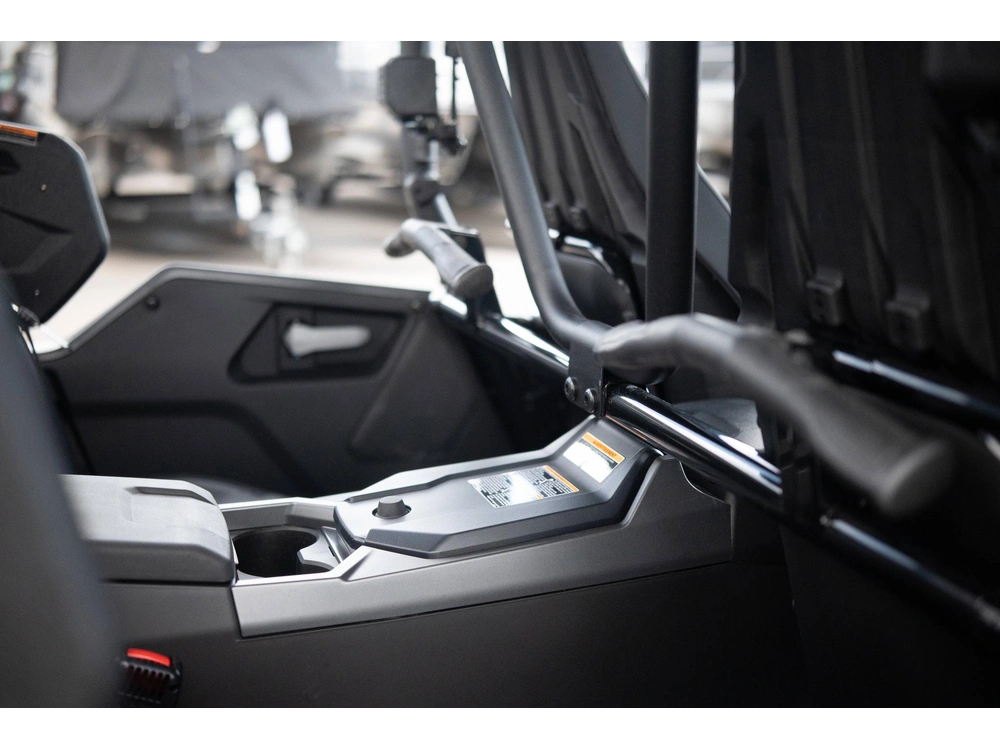 2025 Yamaha Wolverine Rmax4 1000 alt