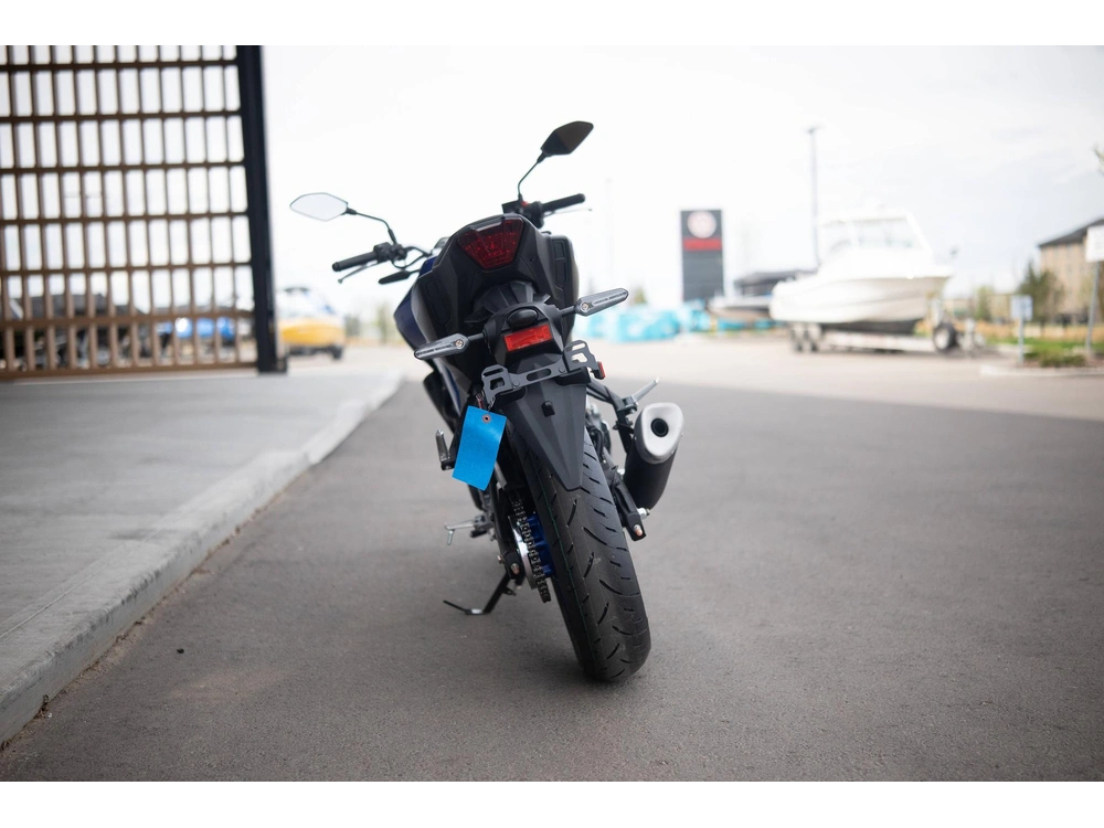 2025 Yamaha Mt-03 alt