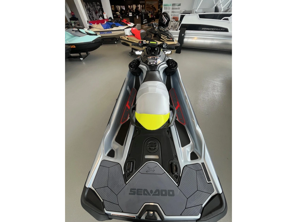 Sea-doo Rxt X 325 2025 alt