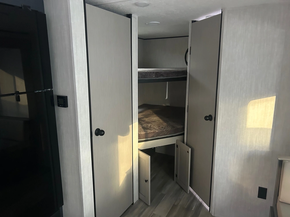 Coachmen Apex 26bhx 2026 alt