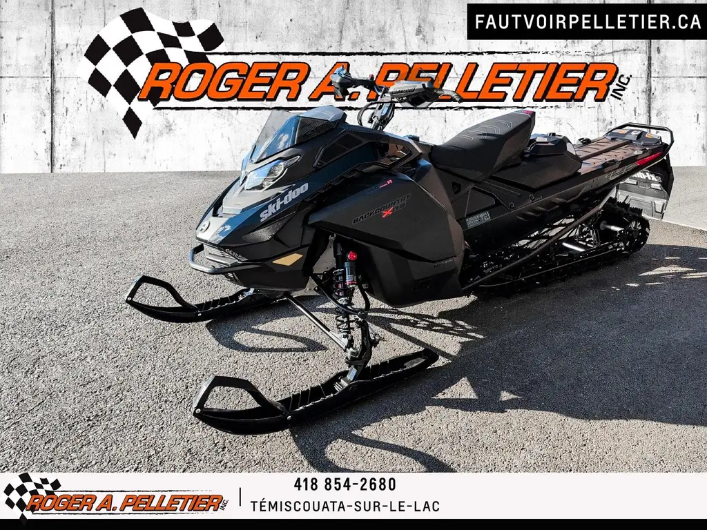 Ski-Doo BACKCOUNTRY XRS 850 E-TECH TURBO R 2025