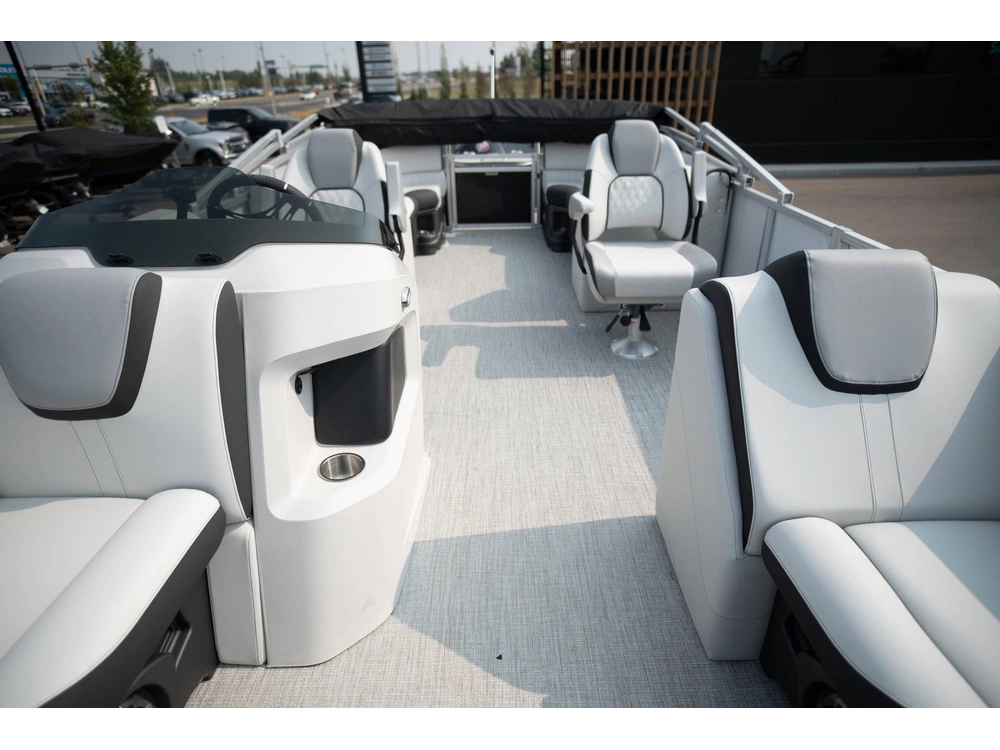 2025 Legend Q-series 23 Ql alt