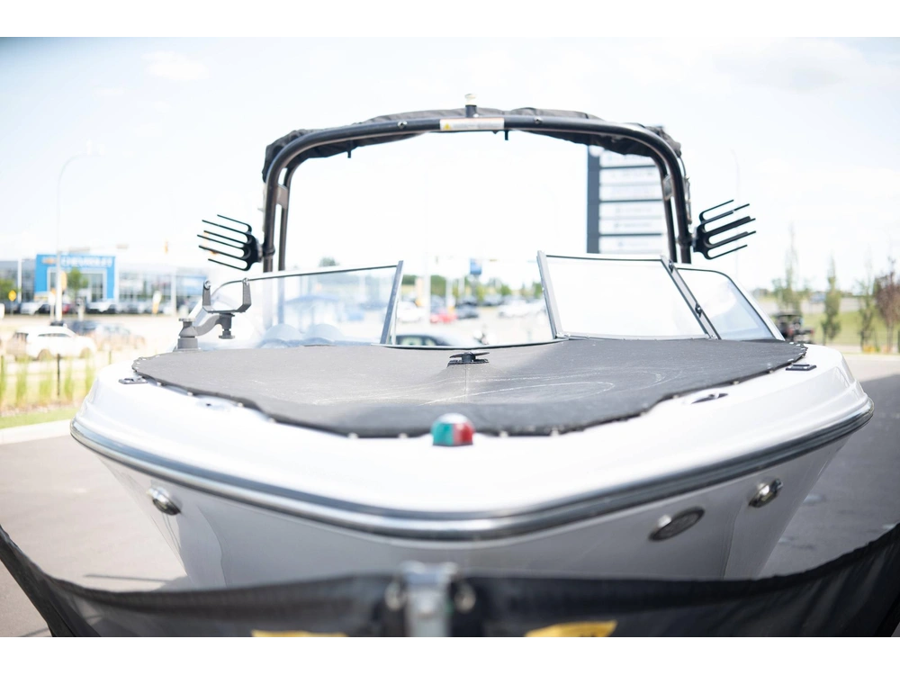 2013 Glastron Gt225 alt