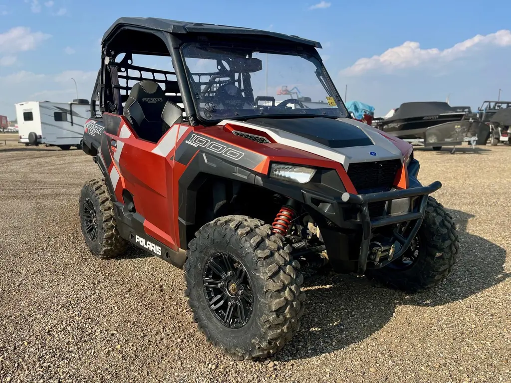 2019 Polaris General 1000 Deluxe