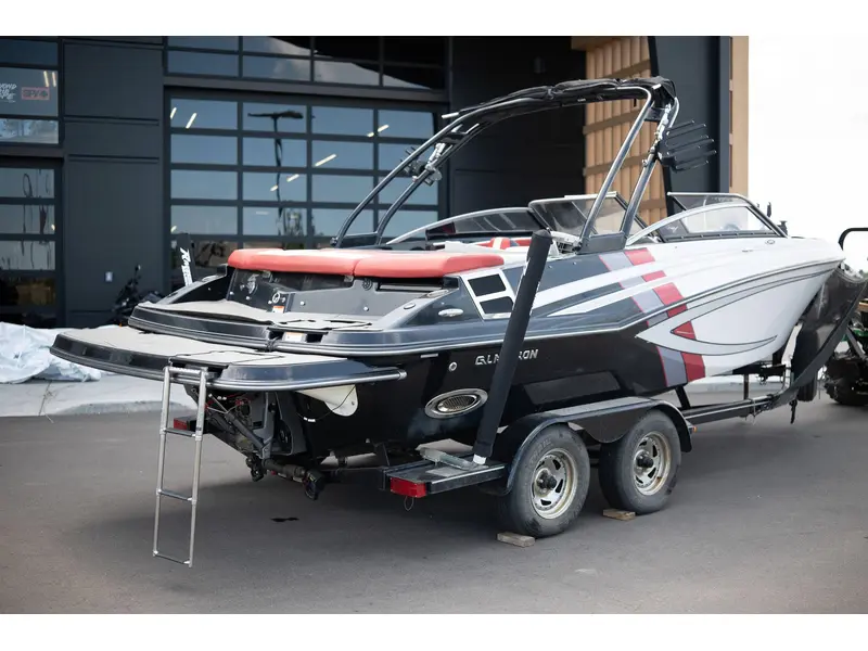 Glastron GT225 2013