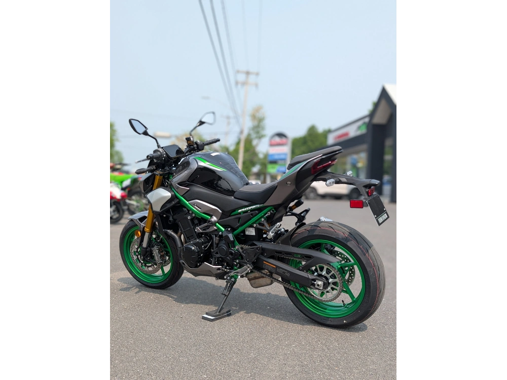 2025 Kawasaki Z900 Se Prix Détail 13 994$ | 🌟 Look Sugomi Finitions Premium Alternatives Triumph Street Triple Rs 🌟 | alt