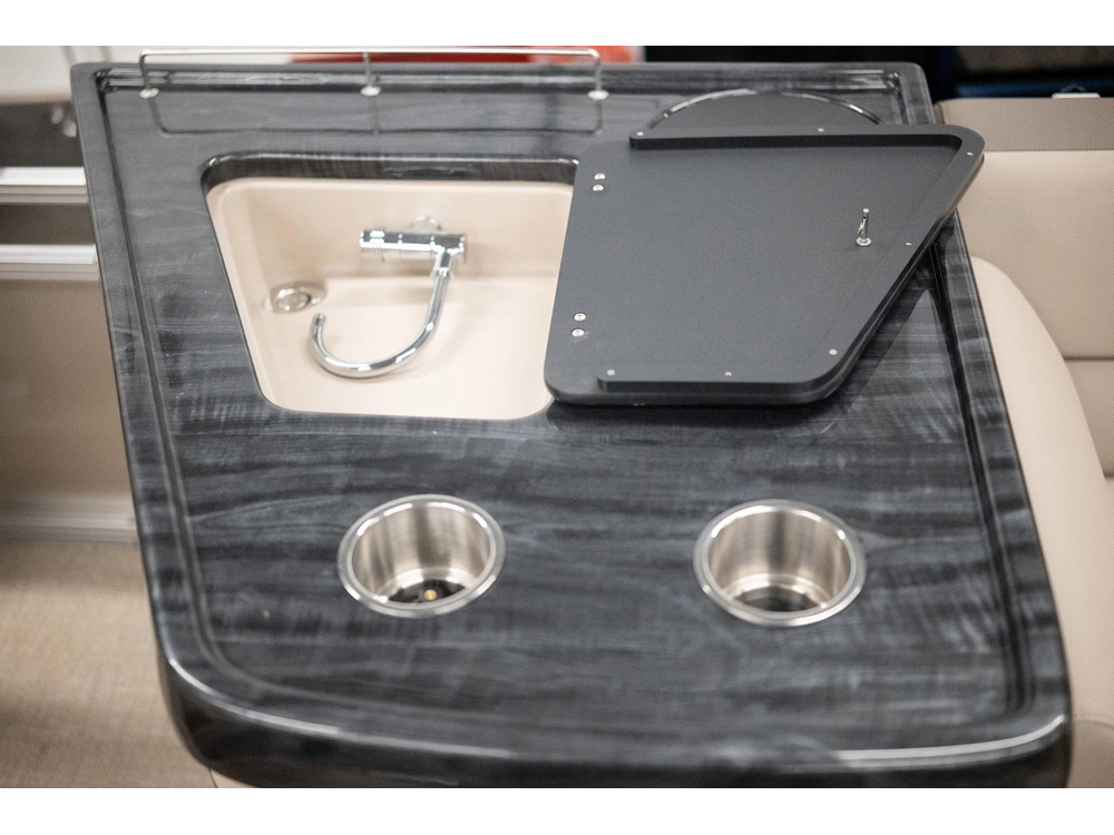 2024 Legend Q-series Cruiser Ws Sport Pro alt