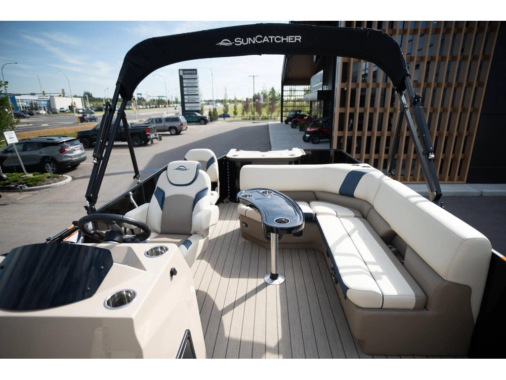 2025 Suncatcher Select 20f alt