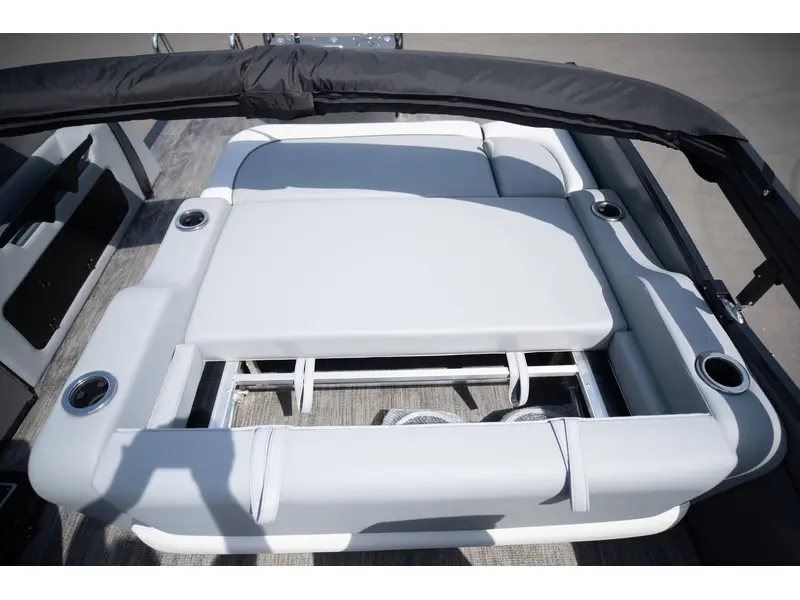 Legend VETTA LEVATA 23 CRL 2025