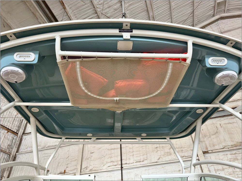 2021 Sailfish 245 Dc alt