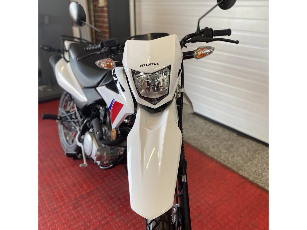 2025 Honda Xr150ls alt