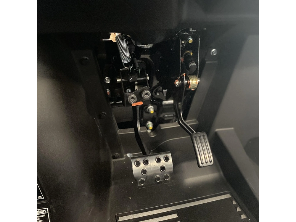 2025 Honda Pioneer 520 alt