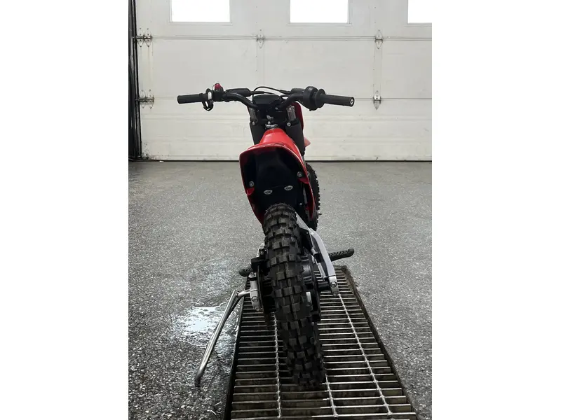 2025 GASGAS MC-E 2 thumbnail 3