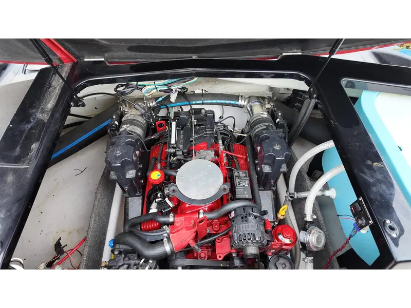 Glastron GT225 2013