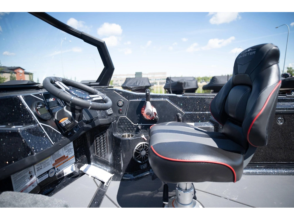 2025 Skeeter Products Wxr2060f alt